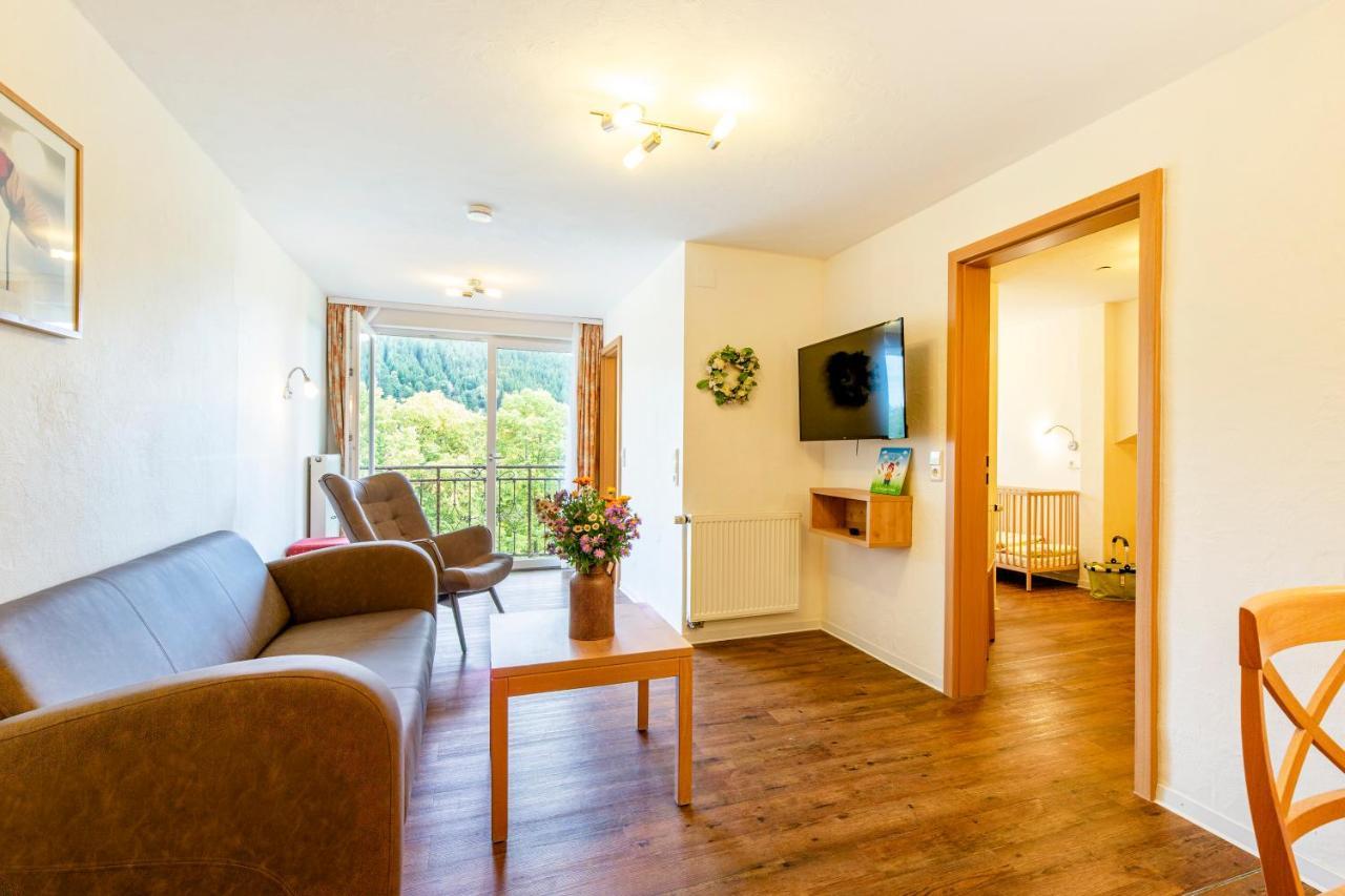Hotel Engel - Familotel Hochschwarzwald 托特瑙贝格 外观 照片