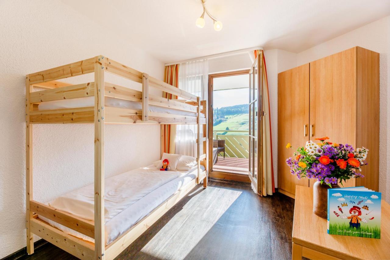 Hotel Engel - Familotel Hochschwarzwald 托特瑙贝格 外观 照片